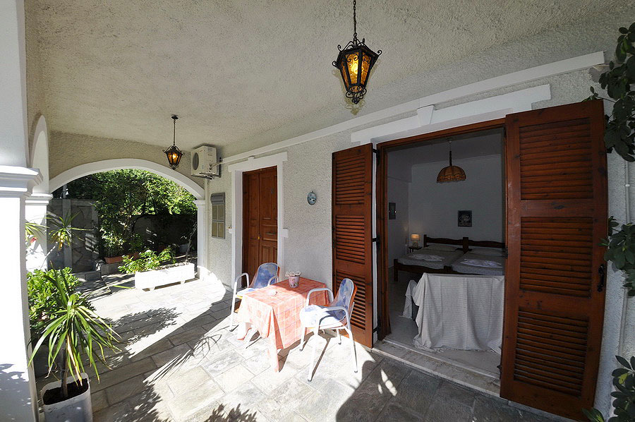 Alexandros Aparments Corfu