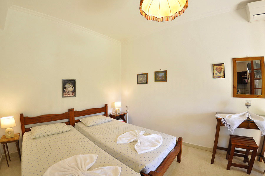 Alexandros Aparments Corfu